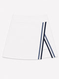Beyond Court Momentum Skirt in White / Oxford Navy