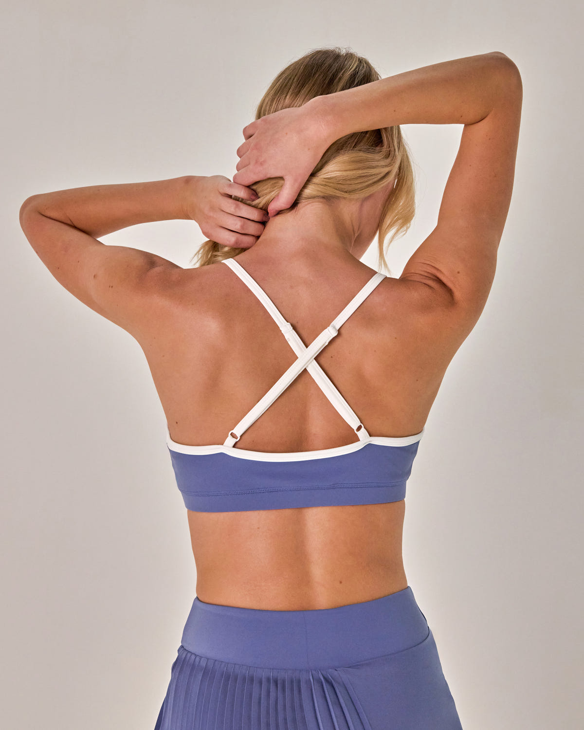 Beyond Court Elle Bra — crop back in Heritage Blue