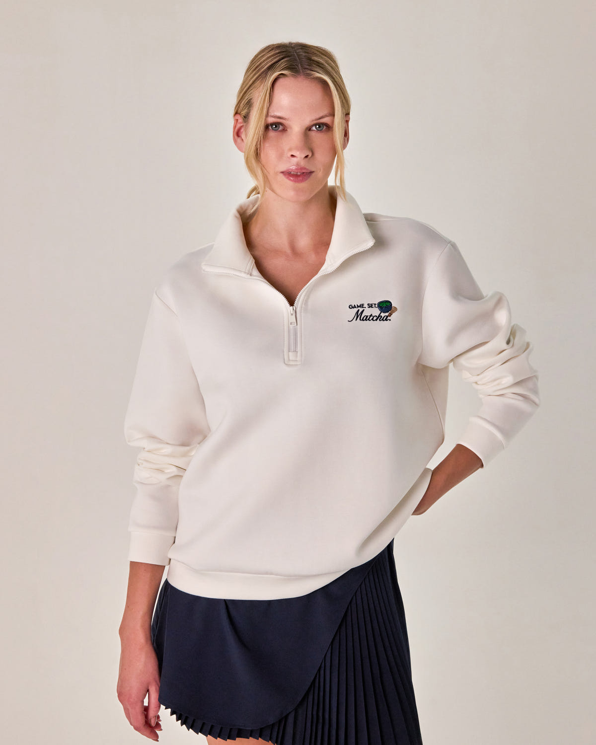Beyond Court Courtside Quarter Zip Fleece — crop front in Ivory
