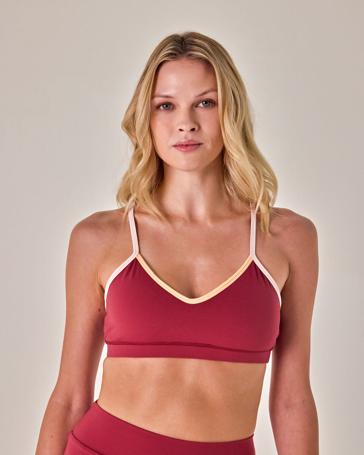 Beyond Court Elle Bra — crop front in Garnet